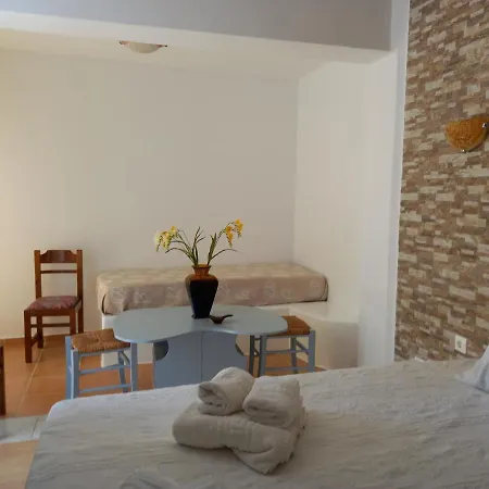 Maistrali Studios&apartments
