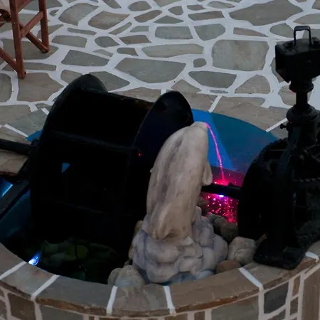 Maistrali Studios & Guest house