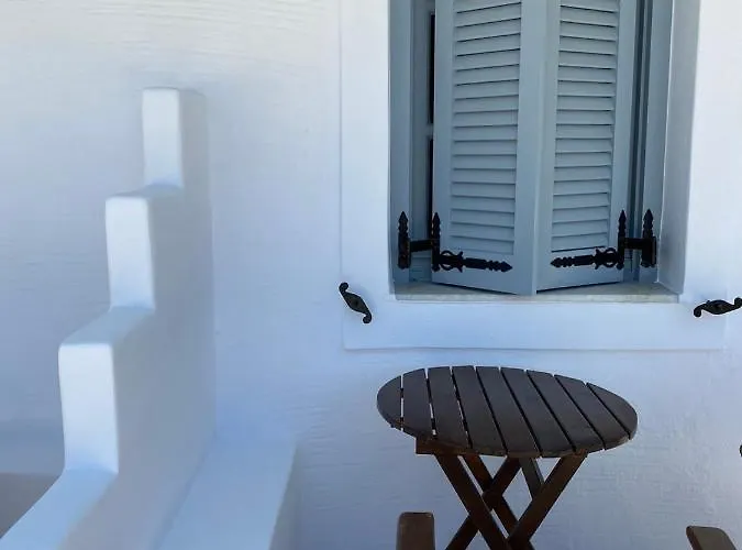 Maistrali & 招待所