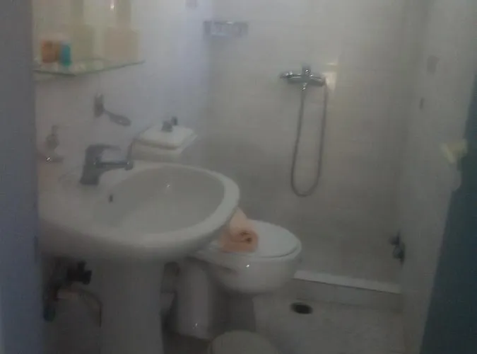 Maistrali & 招待所