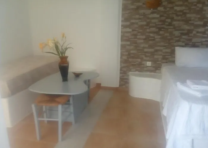 招待所 Maistrali & Pláka