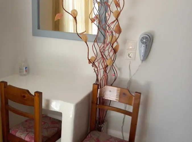 Maistrali & 招待所 Pláka