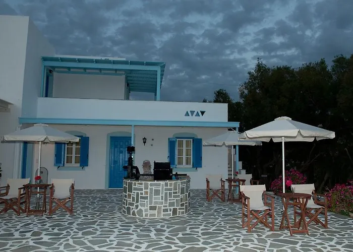 Maistrali & 招待所 Pláka