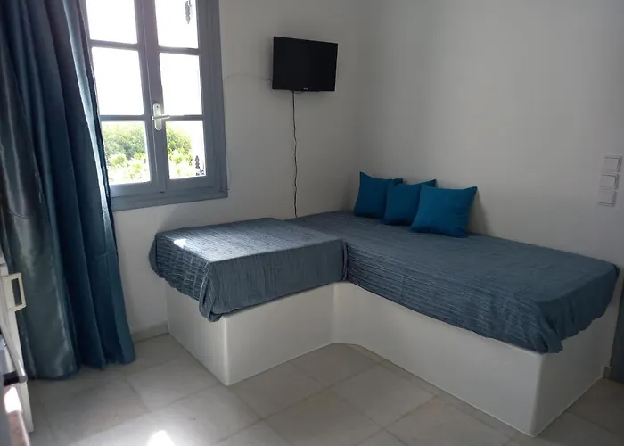 Maistrali & 招待所 3*