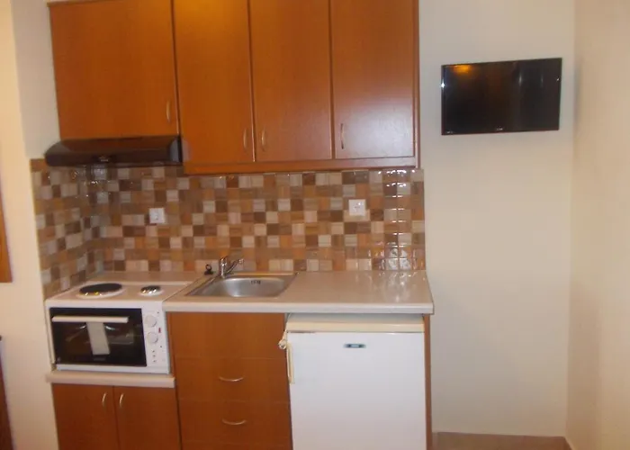 招待所 Maistrali & Pláka